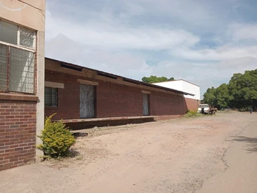 Warehouse & Factory