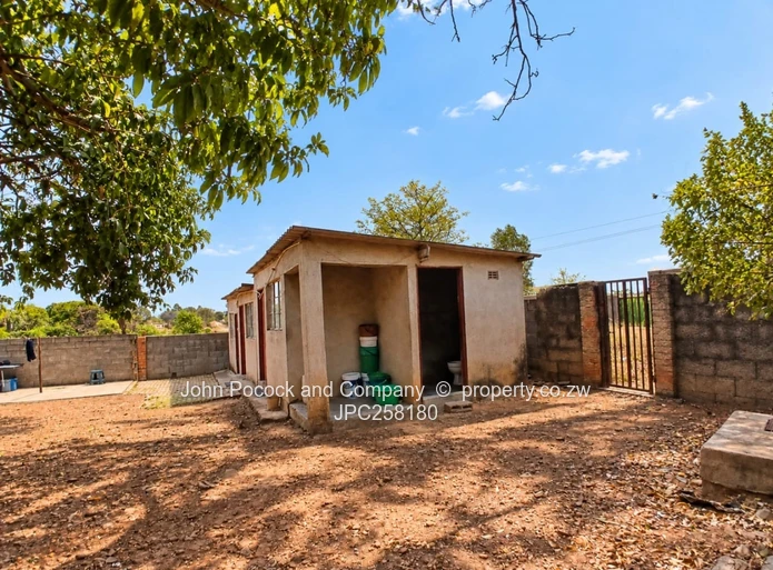 4 Bedroom Home in Matsheumhlope!
