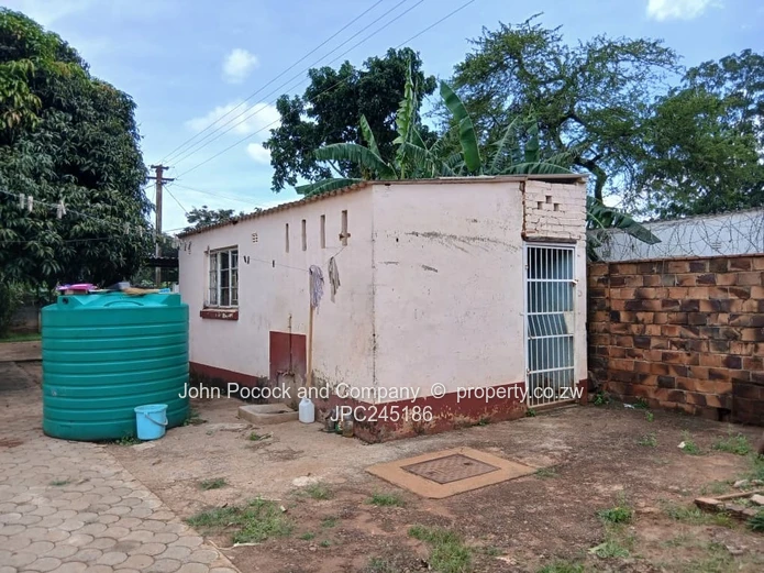 Unlock the Potential of This Well-Located Family Home!