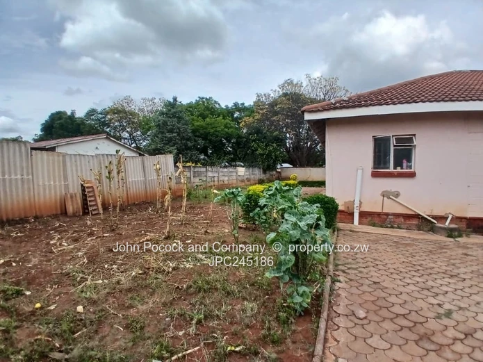 Unlock the Potential of This Well-Located Family Home!