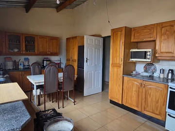 Farm & Agricultural Land