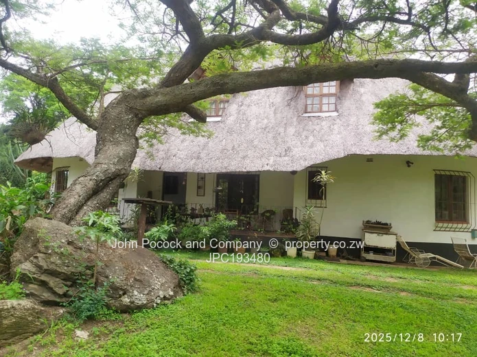 Fortunes Gate - Land, Main Dwelling and Cottage