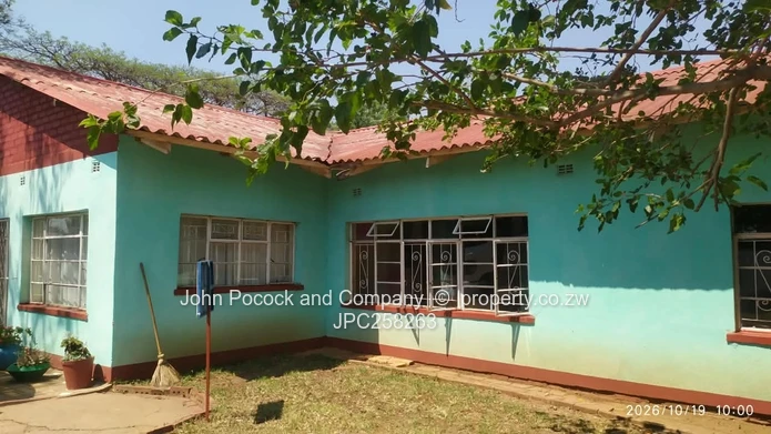 Versatile Property with Main Road Frontage