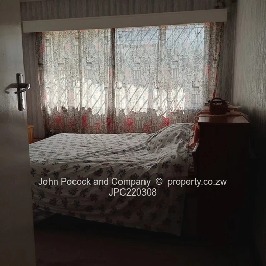 Charming 4 Bedroom Family Home in Morningside!