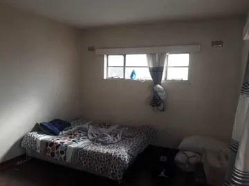 12 Bedroom Flat & Apartment