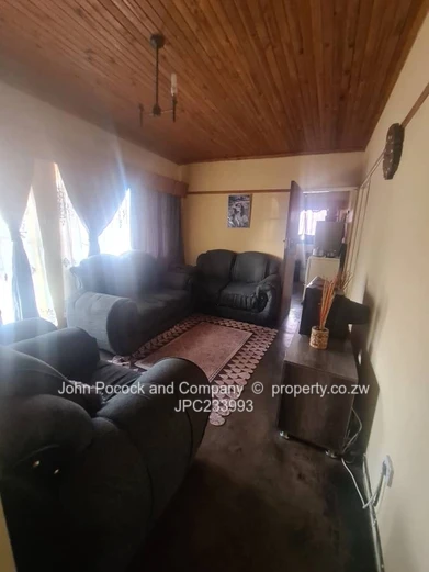 Investment Opportunity in Queens Park West, Bulawayo!  (Sole Mandate)