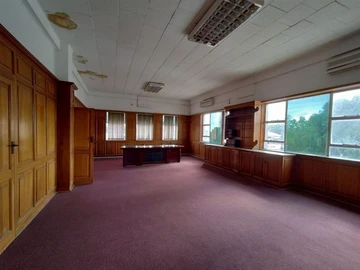 Shop & Retail Property