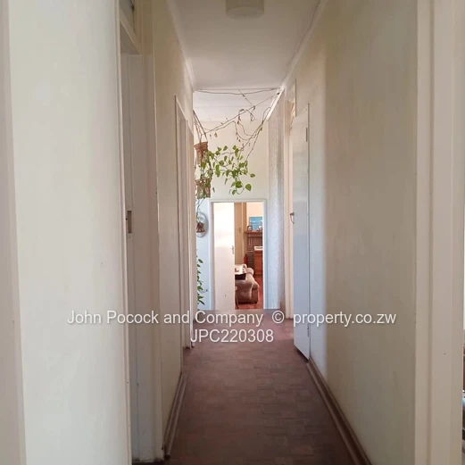 Charming 4 Bedroom Family Home in Morningside!