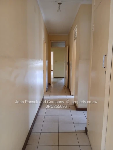 ESTABLISHED BURNSIDE | 4,048 m² | HOME & INVESTMENT OPPORTUNITY