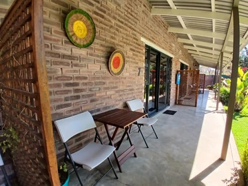 Hotel & Lodge