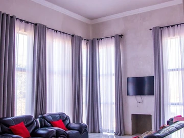 7 Bedroom House