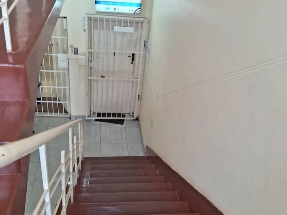 2 Bedroom Flat & Apartment