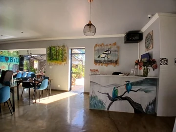Hotel & Lodge