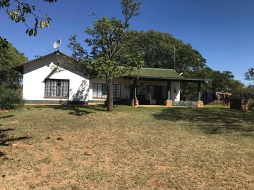 Farm & Agricultural Land