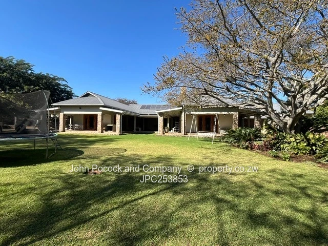 Burnside 2 acres of peace and tranquillity 
