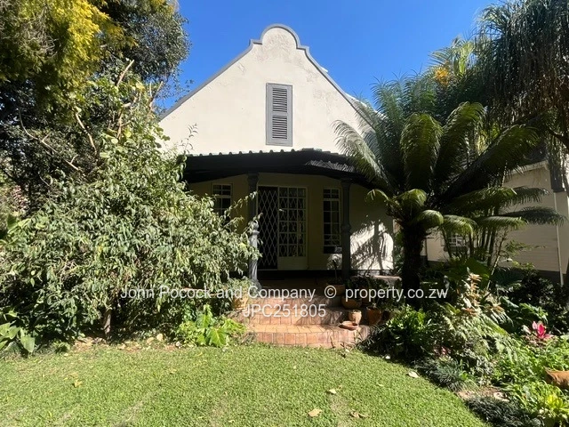 Furnished 4-Bed Burnside Home with Pool & Lush Garden