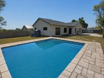 11 Unit Townhouse Complex