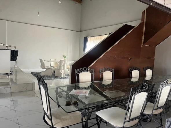 Farm & Agricultural Land