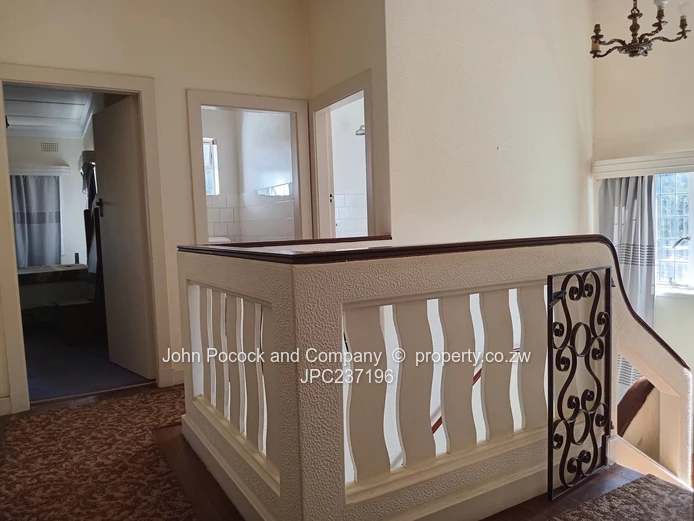 Kumalo: 3-Bed Home, Pool, Borehole & Garden