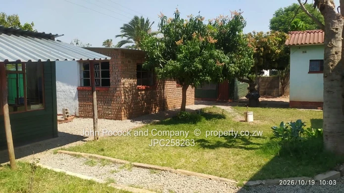 Versatile Property with Main Road Frontage