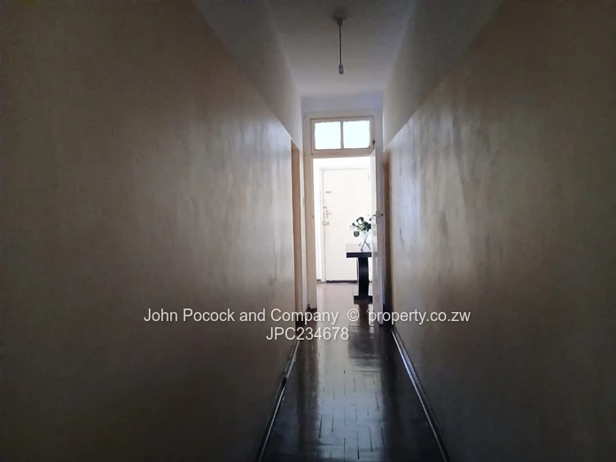 A Charming Apartment Unit - Bulawayo CBD