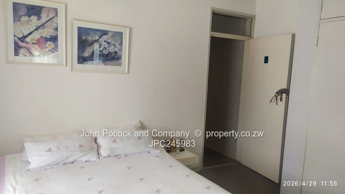 Warm, Spacious and Inviting Home in Woodlands